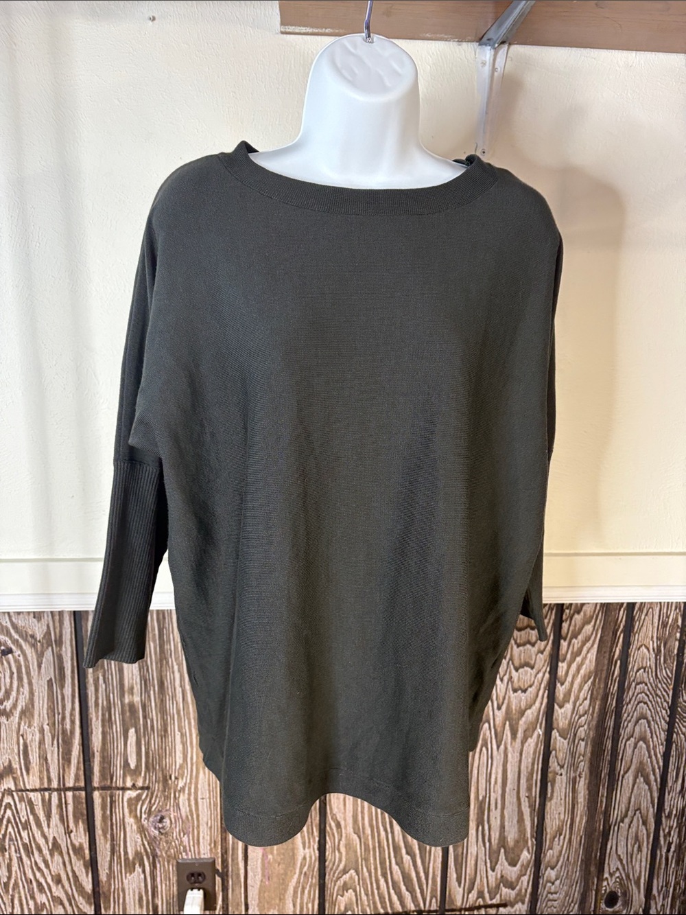 Cable & Gauge Olive Green Boatneck Drop-Shoulder Sweater